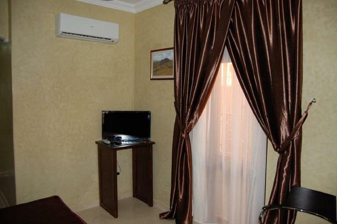 Hotel Amoudou فندق أمودو Tiznit Εξωτερικό φωτογραφία